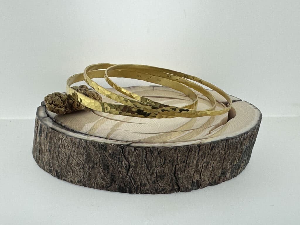 Lightweight Bangle - Image 4